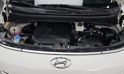 Hyundai Staria 2024, 35713 км, за 18476.81 USD - фото 6