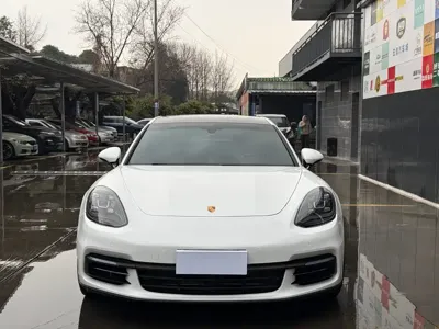 Porsche Panamera 2018, 120000 км, за 55580.01 USD
