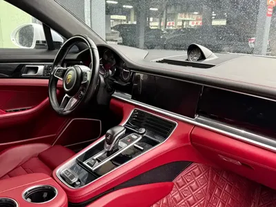 Porsche Panamera 2018, 120000 км, за 55580.01 USD - фото 8