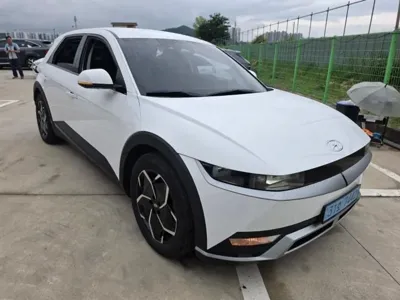 Hyundai Ioniq5 2023, 84484 км, за 8286.65 USD