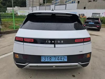 Hyundai Ioniq5 2023, 84484 км, за 8286.65 USD