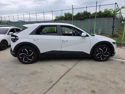 Hyundai Ioniq5 2023, 84484 км, за 8282.86 USD - фото 6