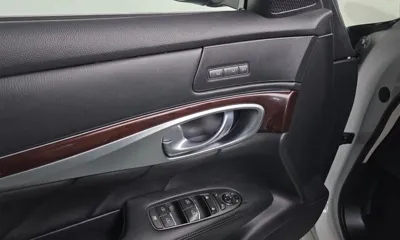 Infiniti Q70 2017, 154857 км, за 3766.1 USD - фото 17