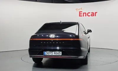 Hyundai Grandeur 2023, 50358 км, за 18526.94 USD