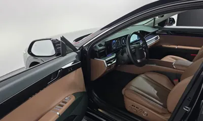Hyundai Grandeur 2023, 50358 км, за 18526.94 USD - фото 11