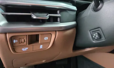Hyundai Grandeur 2023, 50358 км, за 18526.94 USD - фото 13