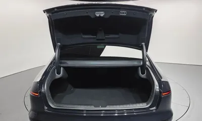Hyundai Grandeur 2023, 50358 км, за 18526.94 USD - фото 20