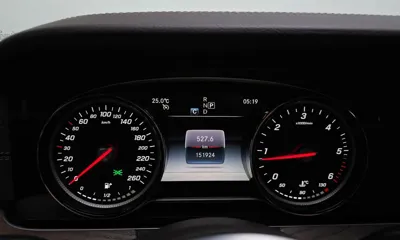 Mercedes-Benz E-Class 2019, 151924 км, за 13719.31 USD - фото 8