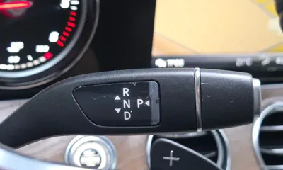 Mercedes-Benz E-Class 2019, 151924 км, за 13719.31 USD - фото 9