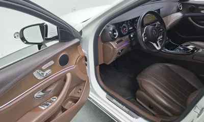 Mercedes-Benz E-Class 2019, 151924 км, за 13719.31 USD - фото 12