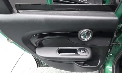 MINI Clubman 2020, 84100 км, за 9706.85 USD - фото 26