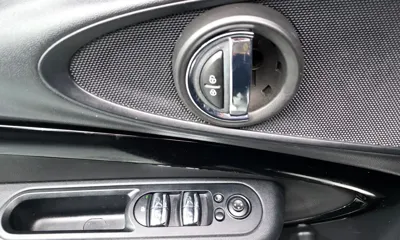 MINI Clubman 2020, 84100 км, за 9706.85 USD - фото 29