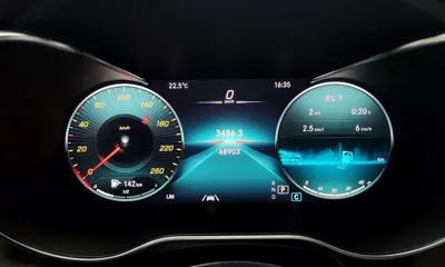 Mercedes-Benz GLC-Class 2020, 68921 км, за 26931.15 USD - фото 8