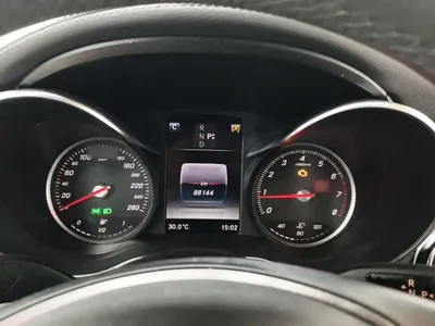 Mercedes-Benz C-Class 2016, 88100 км, за 12139.26 USD