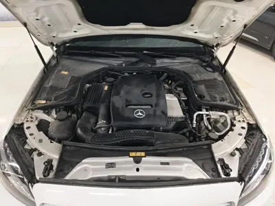 Mercedes-Benz C-Class 2016, 88100 км, за 12139.26 USD - фото 11