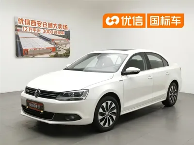 Volkswagen Sagitar · 2014 год