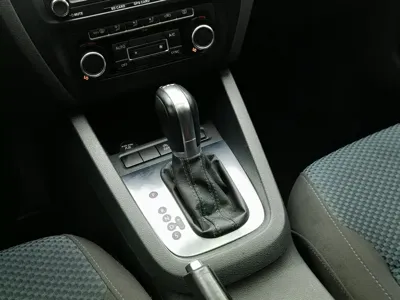 Volkswagen Sagitar 2014, 103500 км, за 3526.66 USD - фото 13