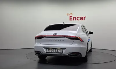 Hyundai Grandeur 2020, 127363 км, за 14246.69 USD