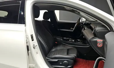 Mercedes-Benz A-Class 2019, 31753 км, за 13082.26 USD - фото 10