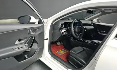 Mercedes-Benz A-Class 2019, 31753 км, за 13082.26 USD - фото 11