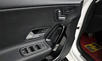 Mercedes-Benz A-Class 2019, 31753 км, за 13082.26 USD - фото 17