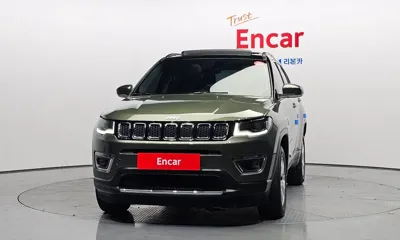 Jeep Compass 2019, 41819 км, за 8989.96 USD