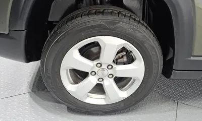 Jeep Compass 2019, 41819 км, за 8989.96 USD