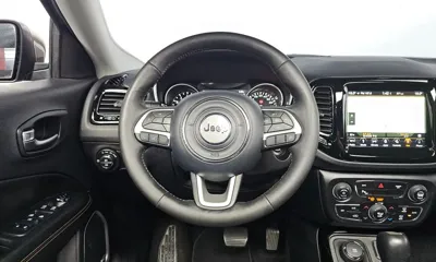 Jeep Compass 2019, 41819 км, за 8989.96 USD - фото 12