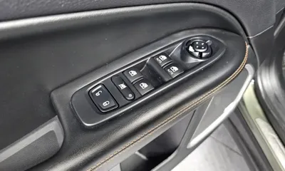 Jeep Compass 2019, 41819 км, за 8989.96 USD - фото 29