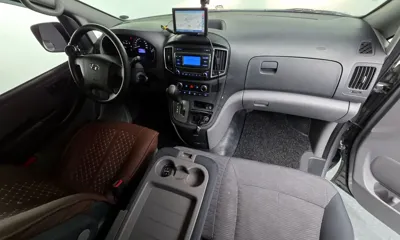 Hyundai Starex 2017, 172851 км, за 5583.29 USD - фото 7