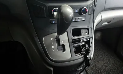 Hyundai Starex 2017, 172851 км, за 5583.29 USD - фото 9