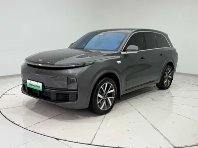 Li Auto Li L8 2023, 57000 км, за 28298.22 USD