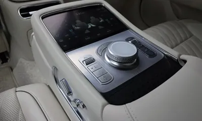 Genesis G90 2023, 35540 км, за 46540.63 USD - фото 20