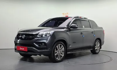 KG_Mobility_Ssangyong Rexton · 2018 год