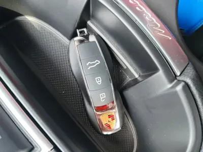 Porsche Macan 2025, 3000 км, за 61064.15 USD - фото 9
