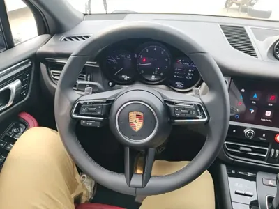 Porsche Macan 2025, 3000 км, за 61064.15 USD - фото 11