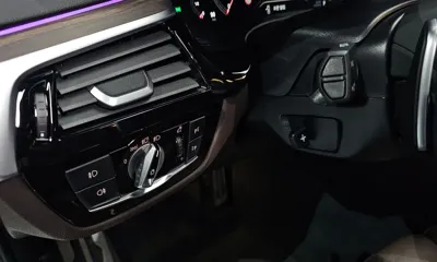 BMW 5-Series 2019, 58760 км, за 20802.18 USD - фото 27