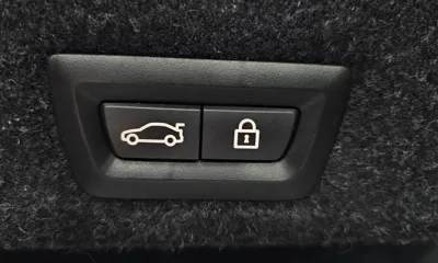 BMW 5-Series 2019, 58760 км, за 20802.18 USD - фото 34