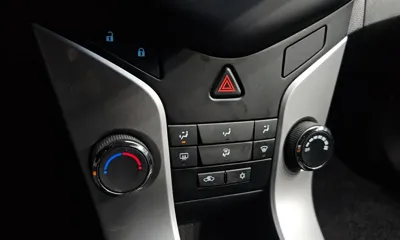ChevroletGMDaewoo Cruze 2014, 65813 км, за 1824.11 USD - фото 17