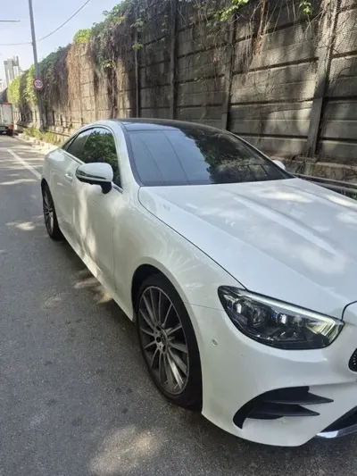 Mercedes-Benz E-Class 2023, 13000 км, за 42910.6 USD