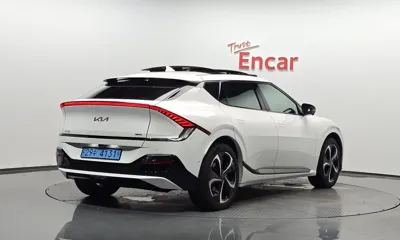 Kia EV6 2023, 36678 км, за 26110.54 USD
