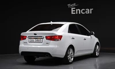 Kia Porte 2011, 64272 км, за 2377.48 USD