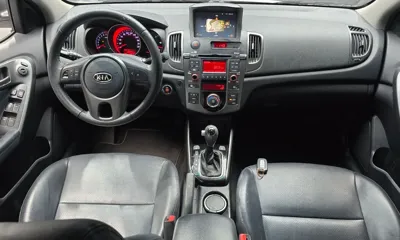 Kia Porte 2011, 64272 км, за 2377.48 USD - фото 7