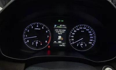 Hyundai Grandeur 2018, 139515 км, за 7417.62 USD - фото 8