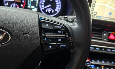 Hyundai Grandeur 2018, 139515 км, за 7417.62 USD - фото 16