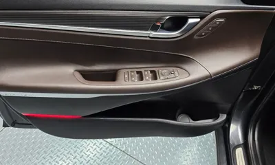 Hyundai Grandeur 2018, 139515 км, за 7417.62 USD - фото 24