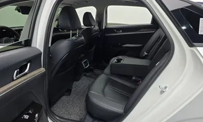 Kia K5 2022, 36364 км, за 14521.06 USD - фото 12