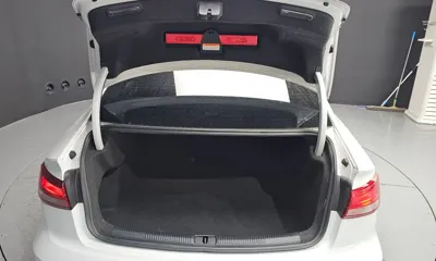 Audi A3 2019, 102621 км, за 8790.78 USD - фото 20