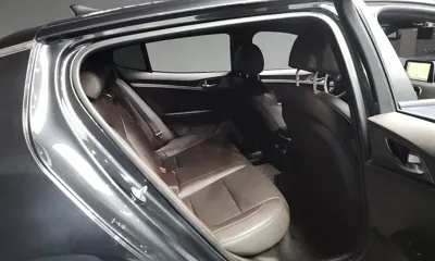 Kia Stinger 2019, 92258 км, за 9844.73 USD - фото 12