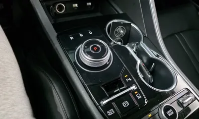 Kia K5 2023, 21665 км, за 16511.4 USD - фото 9
